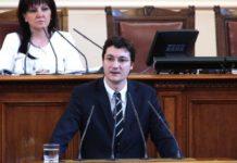 зам.-председателят на ПГ на „БСП за България“ Крум Зарков