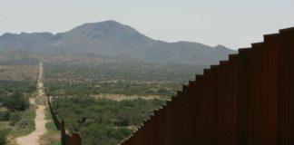 Част от съществуващатa стена между САЩ и Мексико. Снимка: wikimedia commons