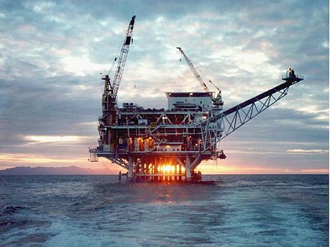 Нефтена платформа, Северно море. Снимка: wikimedia commons