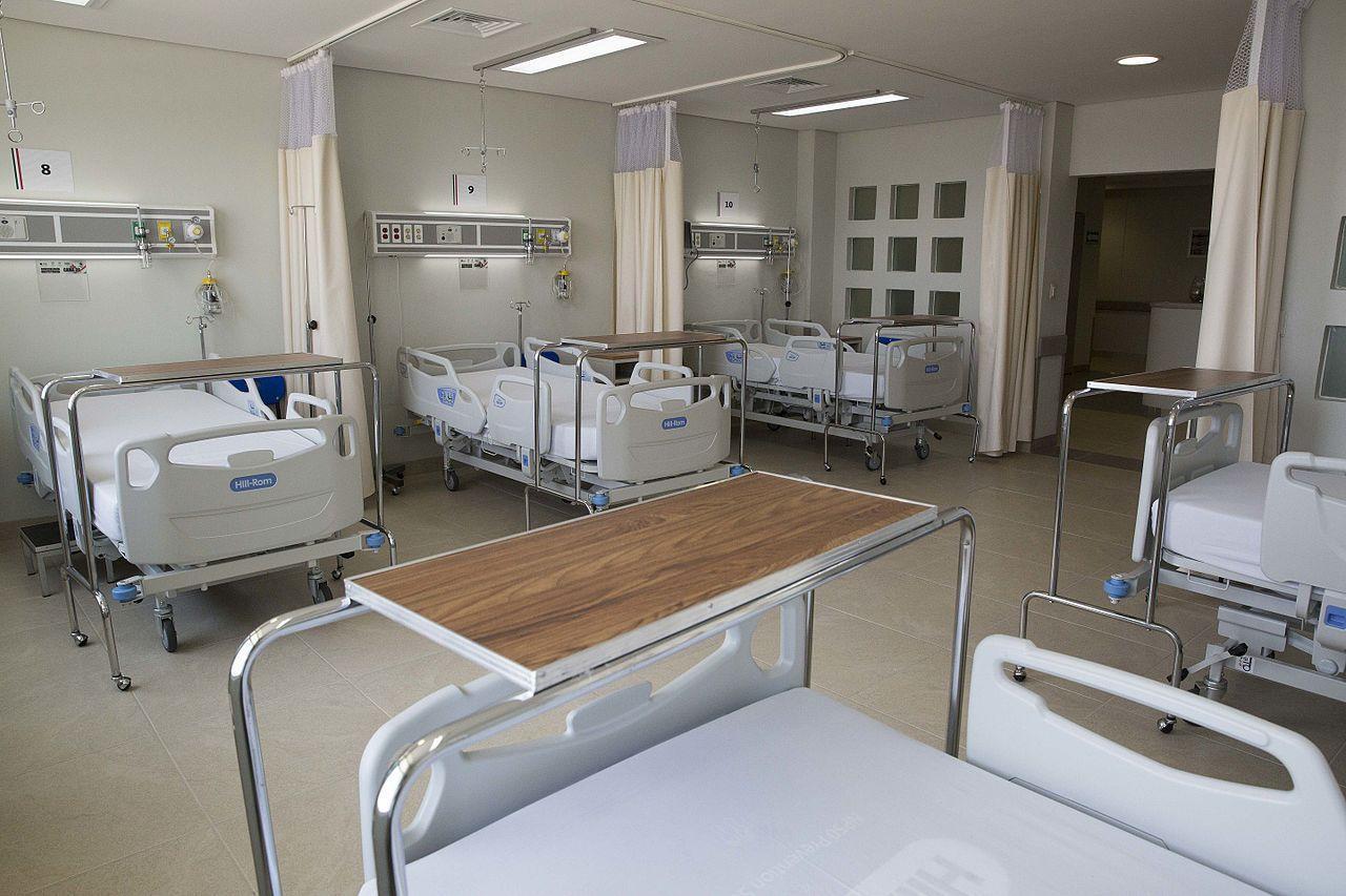 Властите в България организират хоспитализиране в наши болници на част