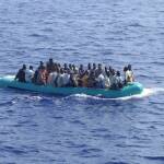 Мигранти от Африка в Средиземно море. Снимка: wikimedia commons