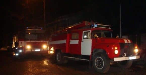 40 души са били евакуирани заради пожар в мазе в