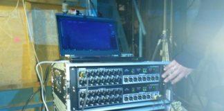 Усилвателите ще обслужват до 32 микрофона. Снимка: Веселин Максимов