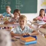 Първокласници. Снимка: Пиксабай