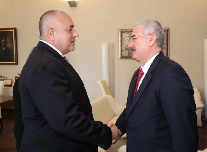 Срещата на Бойко Борисов и Мехмет Акарджа. Снимка: Министерски съвет