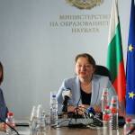 Зам.-министър Деница Сачева Снимка: Министерство на образованието и науката
