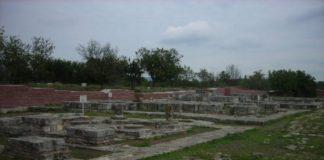 Дворецът на Омуртаг край Плиска. Снимата е архивна