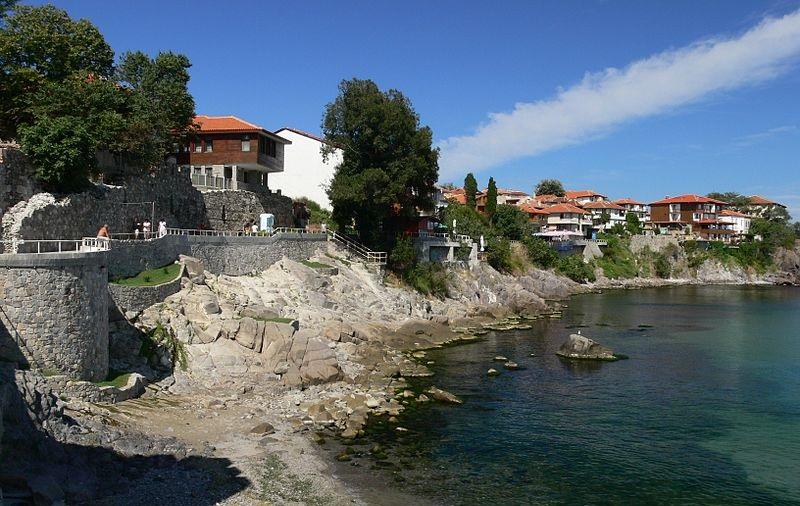 Областният управител проф Мария Нейкова ще прехвърли правото на собственост