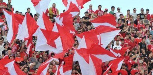 Феновете на ЦСКА са доволни. Снимка: Общомедия