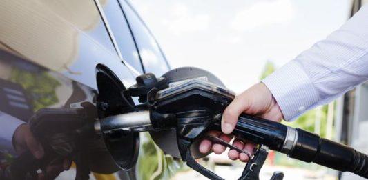 Възможно е горивата да поскъпнат от 1 април. Снимка: Свободни снимки