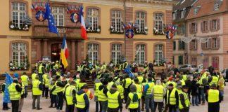 Жълтите жилетки отново са недоволни. Снимка: Уикипедия