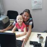 Симона Караиванова и дъщеря й. Снимка: Фейсбук