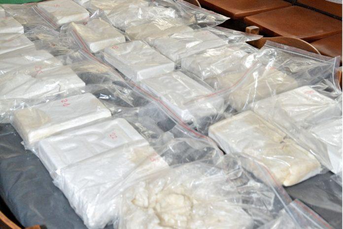 25 кг кокаин е открит в сак на брега край Варна
