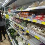 Хранителни стоки в магазин