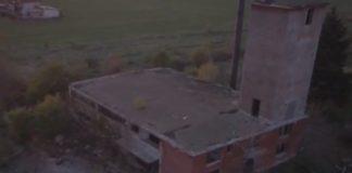 Изоставена сграда кв. ''Кумарица''. Снимка: Скрийншот