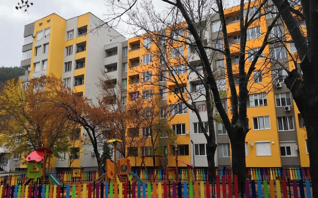 Над 221 милиона лева ще бъдат вложени за саниране и