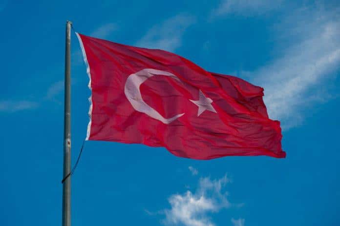 Знамето на Турция