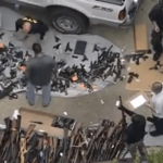 Оръжия, Лос Анджелис