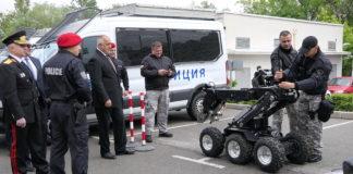 МВР с нови оръжия и техника