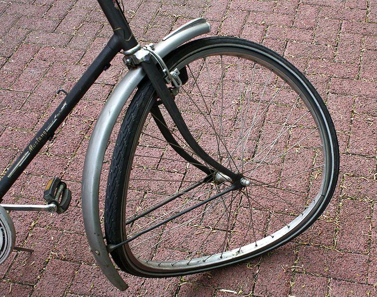 58 годишен мъж е пострадал при тежък инцидент с велосипед в
