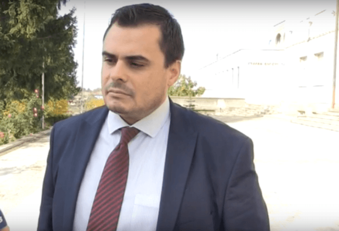 Зам.-министър на образованието Петър Николов