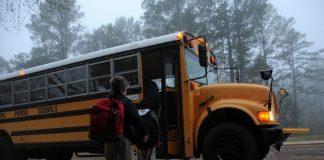 ученически автобус