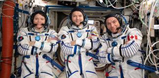 Астронавти