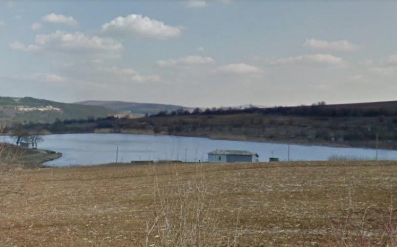 Служители на Напоителни системи ще извършат зарибяване на язовир Шумен