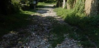 Разбита улица в Ловеч