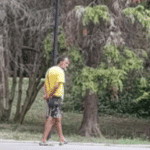 Агресивен мъж