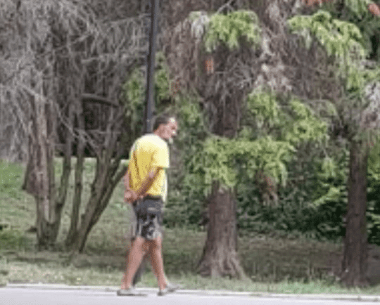 Агресивен мъж