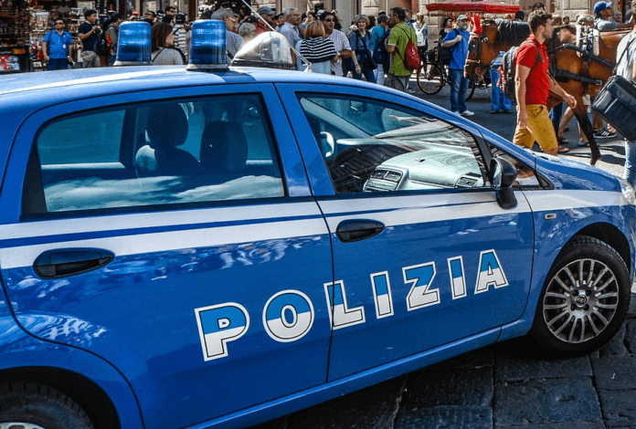 Полиция, Италия