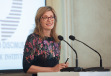 Екатерина Захариева