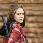 Момиче с пушка