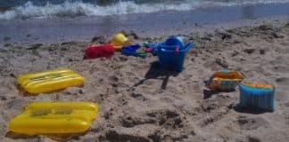 Плажни артикули