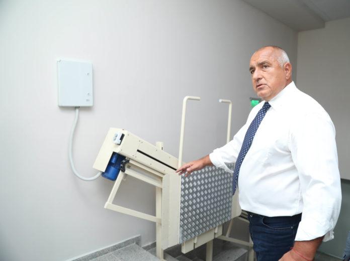 Бойко Борисов на откриването на учебната година в НСА. Снимка: правителствена пресслужба