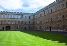 Колеж в Оксфорд. Снимка: barryparker/Pixabay