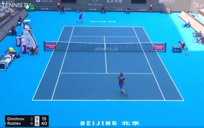Срещата между Димитров и Рубльов в Пекин. Снимка: скрийншот Tennis TV