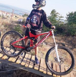 Павлен Николов