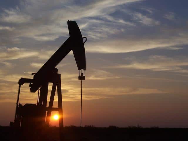 Новият вариант на отпадане на дерогацията за руския петрол в
