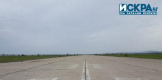 Летище Равнец