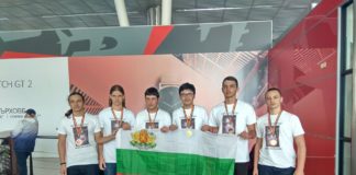 Медалистите. Снимка: МОН