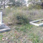 Почистеното гробище в село Маринка