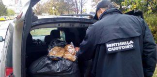 Задържаха 70 кг нелегален тютюн в лекотоварен автомобил край Враца