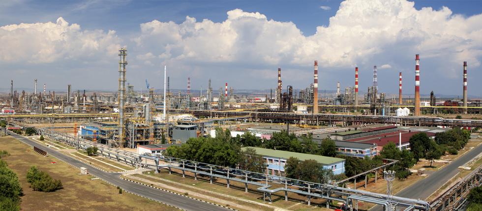 Натискът на кабинета върху руските енергийни активи в България е
