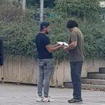 Събиране на пари и подписи. Снимка: Фейсбук, Иван Андреев