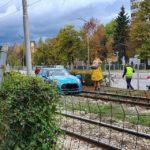 Кола се качи на трамвайните линии на бул. "Цар Борис III" в София