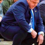 Каракачанов отдава почит