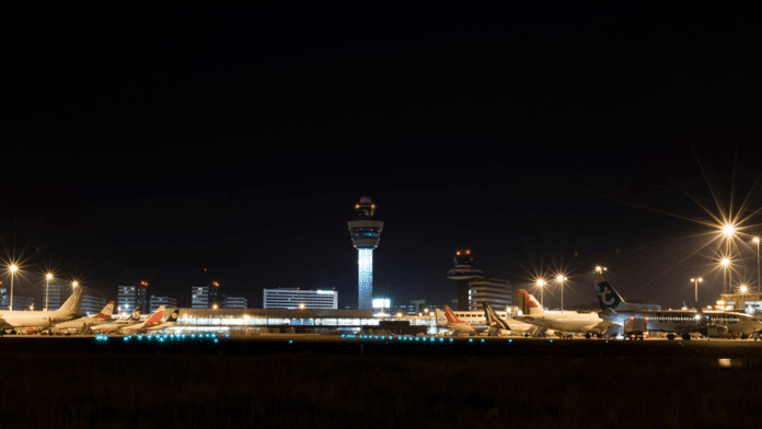 Летище в Амстердам