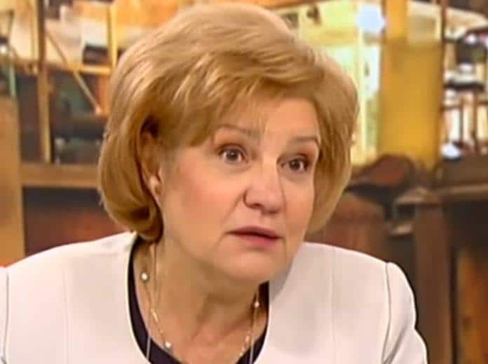 Менда Стоянова